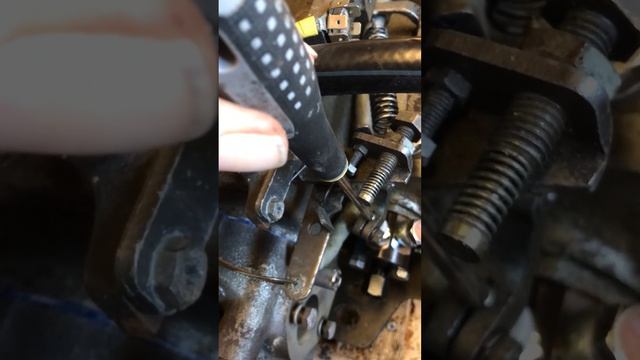 Yanmar YSE8 renovation Part 8 Adjust injection pump смотреть онлайн