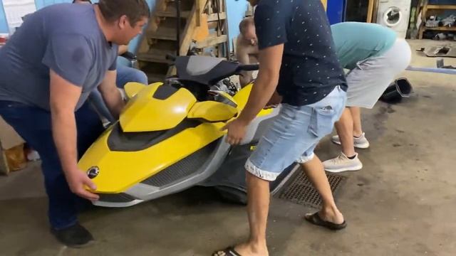 Brp RXT 255 Rotax 1503 кап ремонт двс по дешману! Не повторять !ДОРОГО!#brp #rxt #rxp #rotax смотреть онлайн