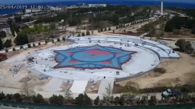 Парк Победы. Строительство фонтана..25 апреля 2019 года