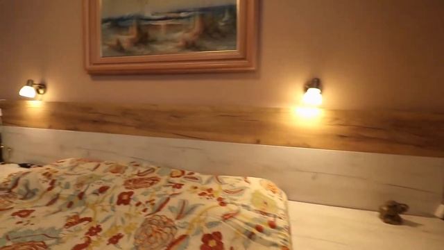 Многостаен апартамент, Варна, Базар "Левски", Обади се сега на 0888 112200 и цитирай този код 52695 смотреть онлайн
