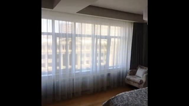 ЭКСКЛЮЗИВ! РЯДОМ С МЕТРО НИЗАМИ, в элитном здании Шикарная 3-х ком.квартира ! Рза м 0502102440 смотреть онлайн