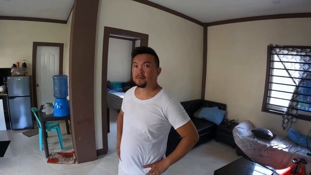 🇵🇭 13 Yo Girls Want A Retired Foreigner⎟Thats Crazy!😱