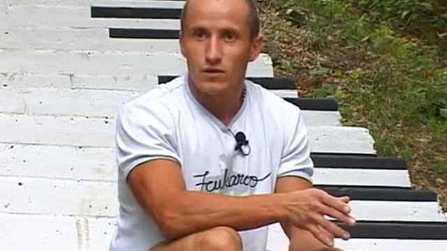 Как молодежь украшает Орел смотреть онлайн