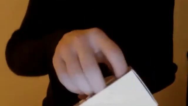 Apple World Travel Adapter Kit Unboxing смотреть онлайн