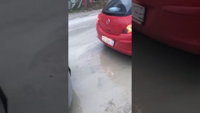 "Спасибо" стройке: детский сад в Новороссийске утопает в грязи смотреть онлайн
