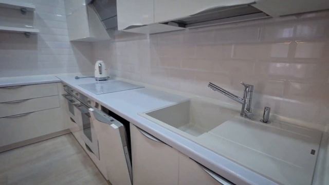 В продаже квартира в Сочи, 40 м2, 10.5 млн. ул. Петрозаводская 32 к 1. смотреть онлайн