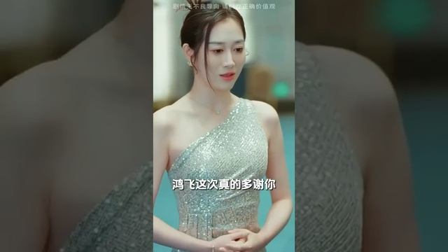 一口氣看完！美女總裁嫌棄入贅的窮小子要離婚，怎料他是隱藏大佬，下秒公開圣王的真實身份讓她後悔終生！【王者凌雲】全集 #短劇 #反转 #玄幻 #逆袭 #热血 #短剧 #爽文 #shortvideo смотреть онлайн