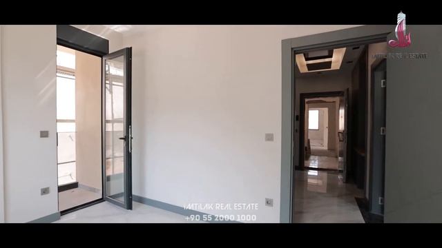 Apartments for Sale on a Hill in Alanya смотреть онлайн