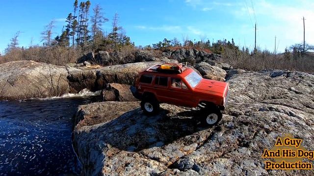Jeep Cherokee Axial Scx10 .. Rock Crawling fun смотреть онлайн