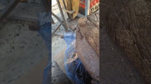Камень из цемента и пластиковых бутылок