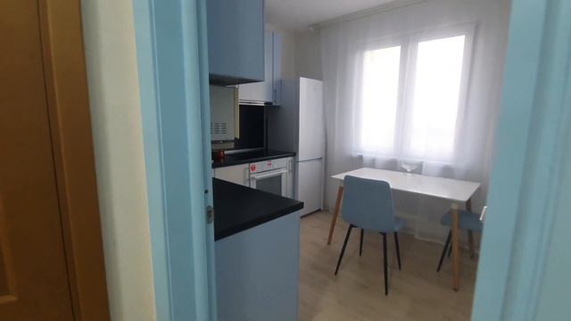 Двухкомнатная квартира, Бестужевская 7. смотреть онлайн