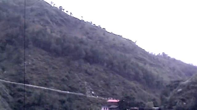 BUGSTOP - 22 DAYS - Leh Dairies Tata Safari Group - Tra-Vlog DAY 6 - CHAMBA VALLEY смотреть онлайн
