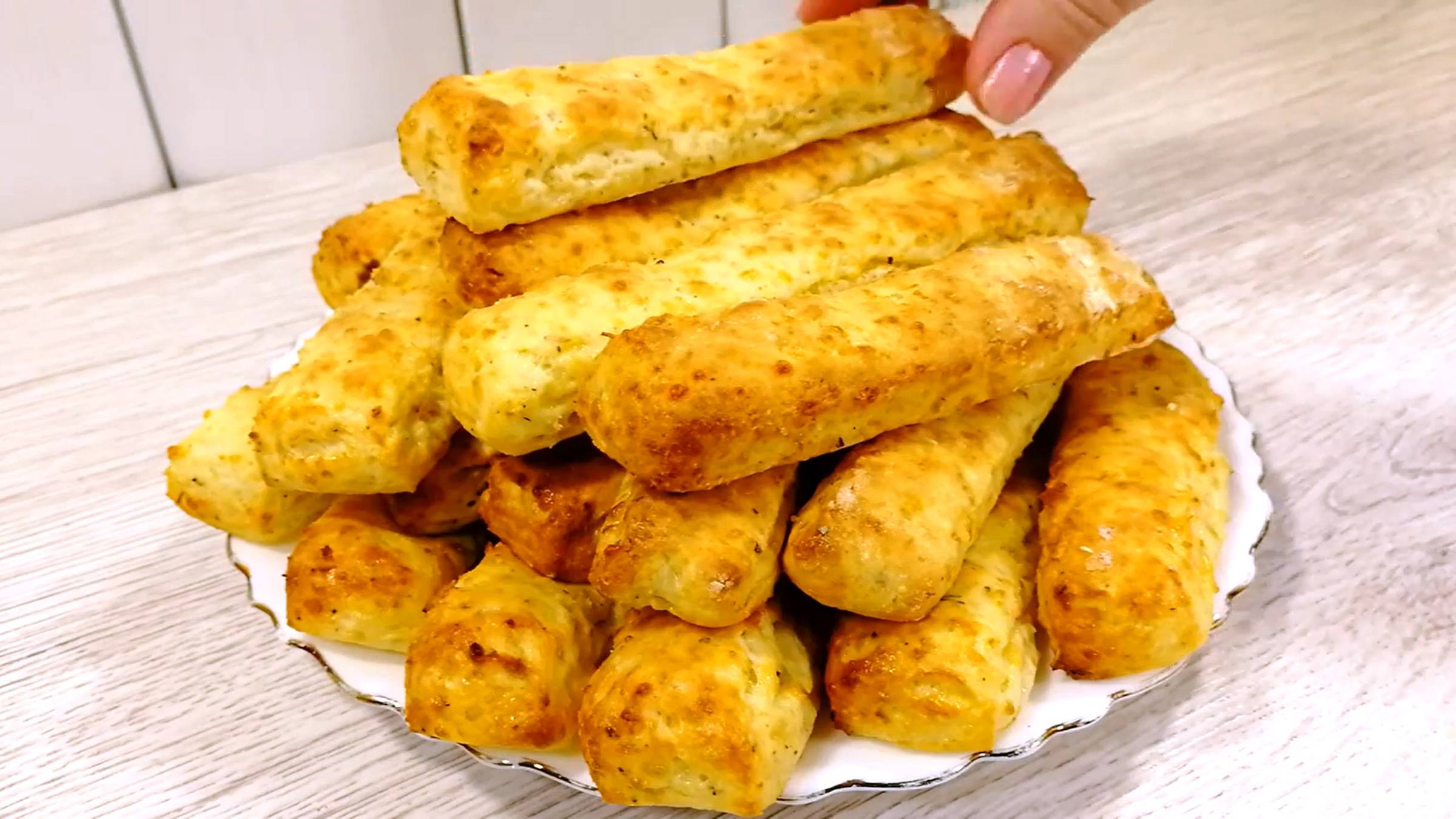 20 минут - Гора Закусочных Штучек на столе! смотреть онлайн