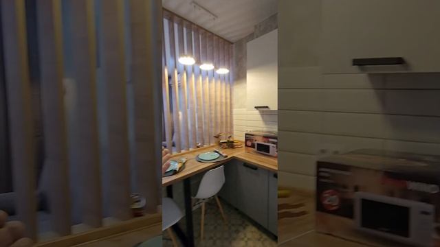 У меня на канале можно рассмотреть эту квартиру внимательнее. смотреть онлайн