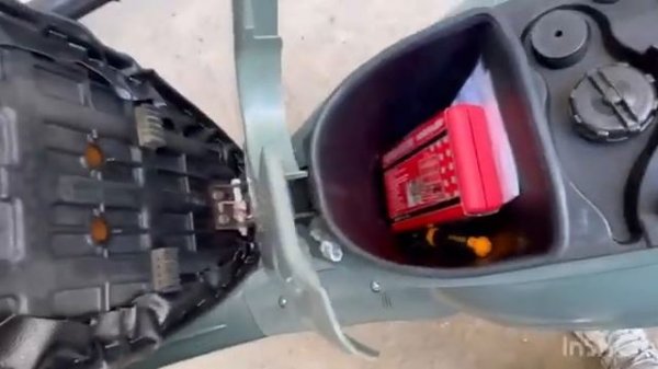 Скутер suzuki verde. РЕТРО СКУТЕР