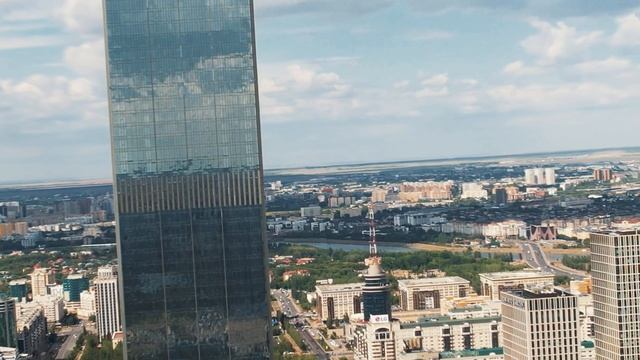 Башня Абу -Даби Плаза в Астане смотреть онлайн