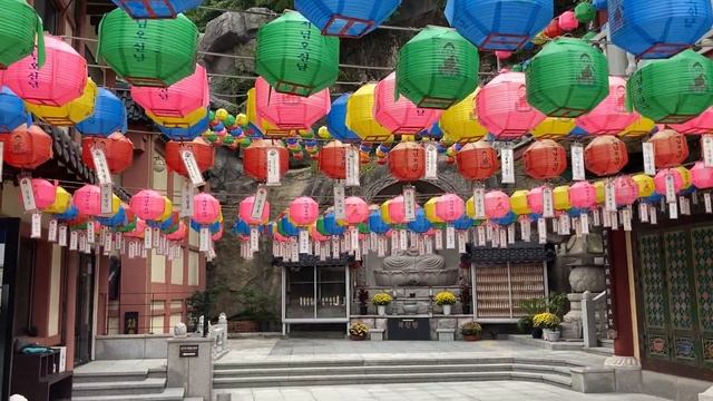 Сеул. Myogaksa Temple смотреть онлайн