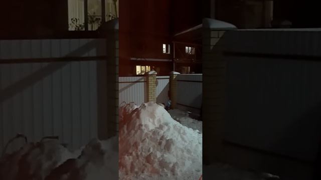Снежная горка своими руками смотреть онлайн