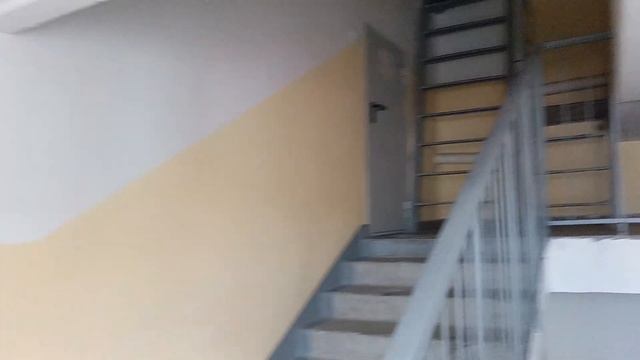 Семиэтажка! Лифт(КМЗ 2010 г.в) Пражская 51 к1 подъезд 2,г.Тюмень. смотреть онлайн