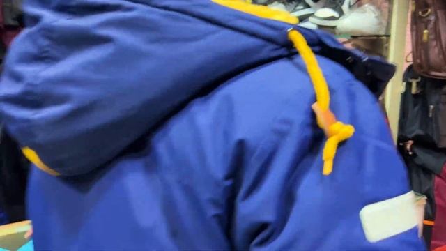 Shopping with Friend!! Tibetti Market!! Kullu!! Jan 2023!! смотреть онлайн