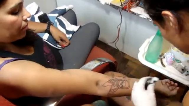 FAMILIA TATTOO STUDIO 01 - 25/02/2012 - MOV03510.MPG смотреть онлайн