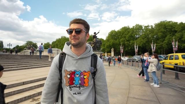 A legjobb helyek Londonban ! - London 1. rész смотреть онлайн