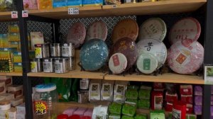 Пхукет в июне, район Ката. Цены на рынке, магазин сувениров, закат