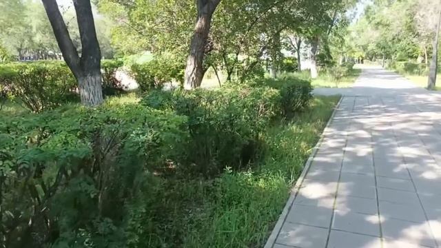 Не ты покупал эту квартиру, поэтому сиди и помалкивай в тряпочку. Хозяином будешь в своей квартире смотреть онлайн