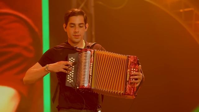 Ayer y Hoy - Jhonder Morales & Carlos Humberto López смотреть онлайн