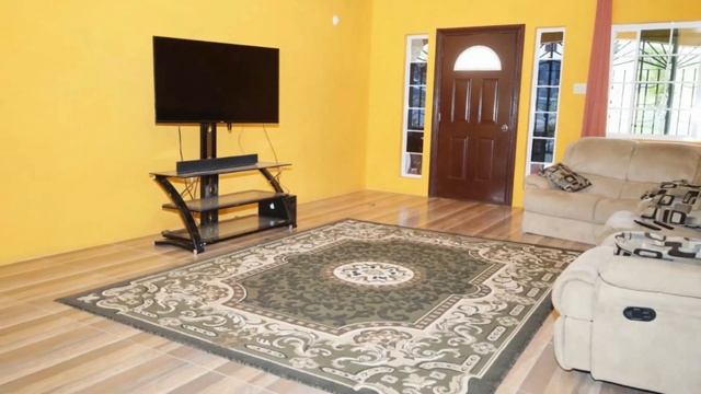 4 Bedrooms 3 Bathrooms, House for Sale at FAIRFIELD MOUNTAIN, Hatfiled, Manchester, Jamaica смотреть онлайн