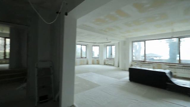 3- стаен апартамент в Морската градина на гр. Варна смотреть онлайн