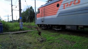 2ТЭ25Км-0553, ВЛ10у-767, ВЛ10у-757, 2ТЭ25Км-0525 на станции Будогощь.
