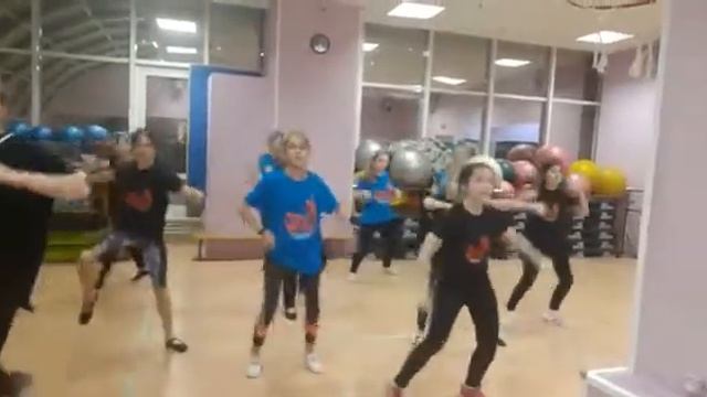 Коллектив Ритм смотреть онлайн