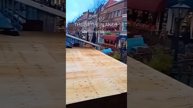 ⛸️Proceso de construcción de pista de patinaje en el centro de la ciudad de LEIDEN, Países Bajos 🇳🇱 смотреть онлайн