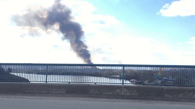 Пожар Запорожье 25 .03.2017г смотреть онлайн