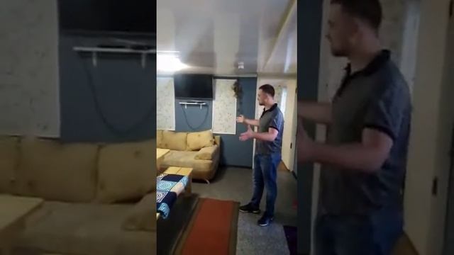 Семейный коттедж оценка посетителей смотреть онлайн