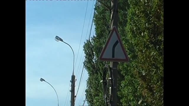 Теория ПДД - 1 : Общие положения, обязанности водителей, пешеходов и пассажиров смотреть онлайн