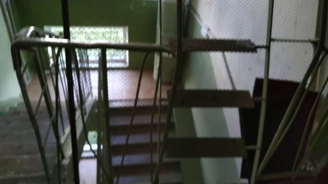 Лифт КМЗ 1973 г.в., V=0,71 м/с, г/п 320 кг смотреть онлайн