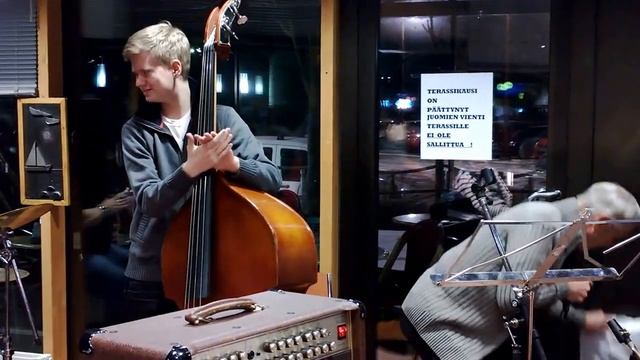 Kalevi Ukkola Quartet East Coast JazzClubilla смотреть онлайн