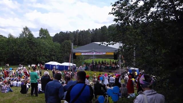 Троицкие гуляния в Торжке 2014 - Про плетень смотреть онлайн