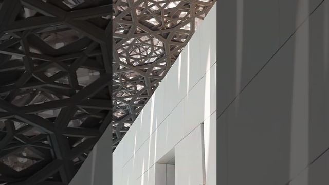 Вся правда про ЛУВР ( АБУ-ДАБИ) смотреть онлайн