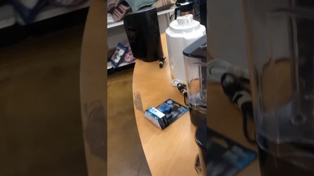 Музей, где можно все купить дешево. смотреть онлайн