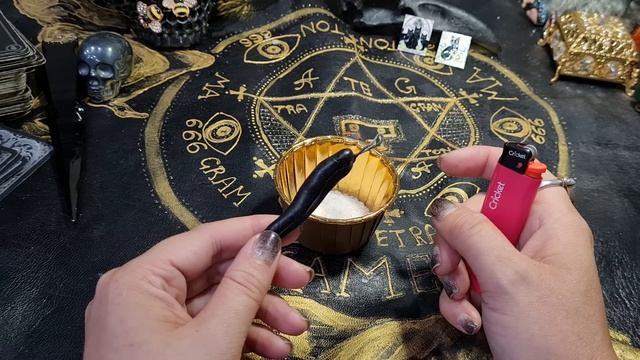 Как снять крадника сил, энергии, удачи. Простой мощный способ из Черной Магии. смотреть онлайн