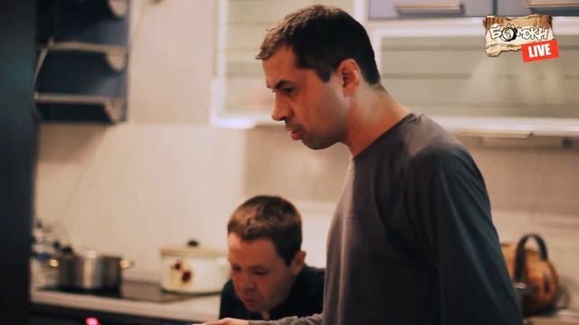 "БОМЖ-LIVE". Дронов учить Раджу жизни смотреть онлайн