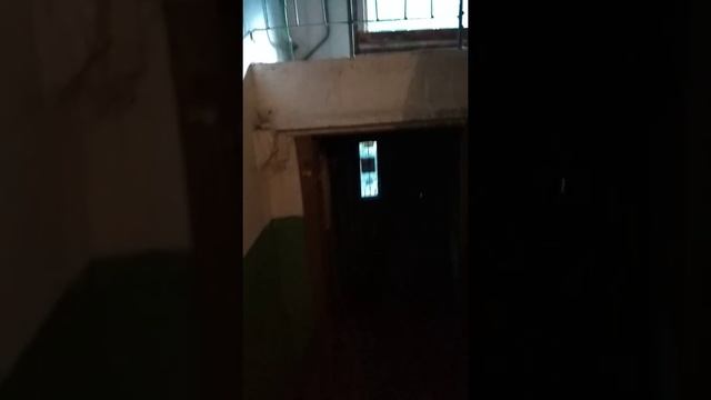 Какой дебил этот подъезд проектировал? смотреть онлайн