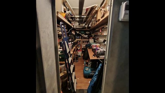 Продаётся кладовое помещение на цокольном этаже, 5.4м2, 12.5м3. ул. Черкасская, ЖК"Таурас". смотреть онлайн
