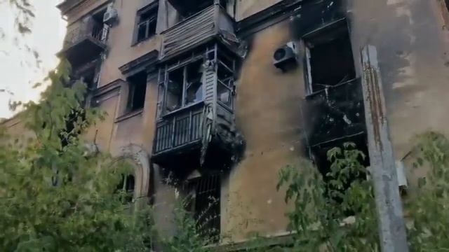 Мариуполь Драмтеатр Дома со шпилем смотреть онлайн