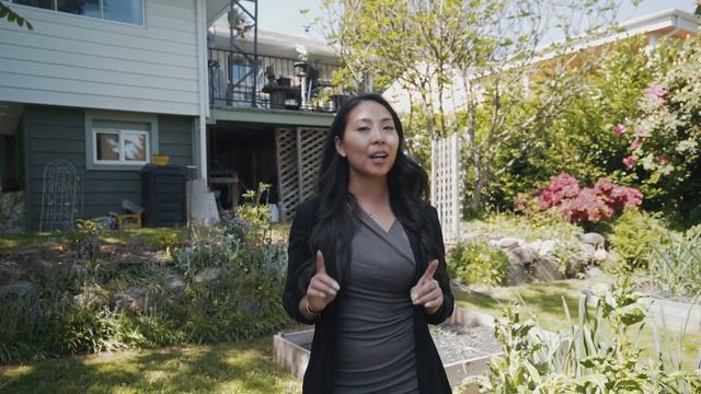 5 Bed Home with Mortgage Helper in New Westminster for $1,689,000 | Mai Real Estate Group смотреть онлайн