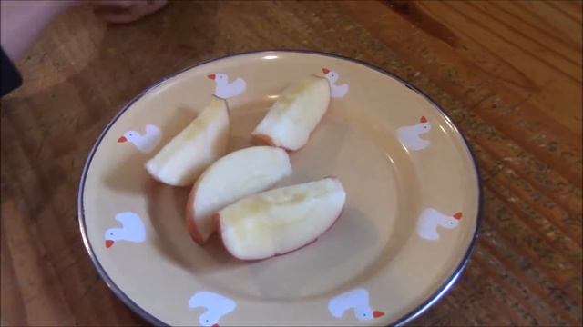 Cooking with Batman - Episode 1 - Apples and Peanut Butter смотреть онлайн