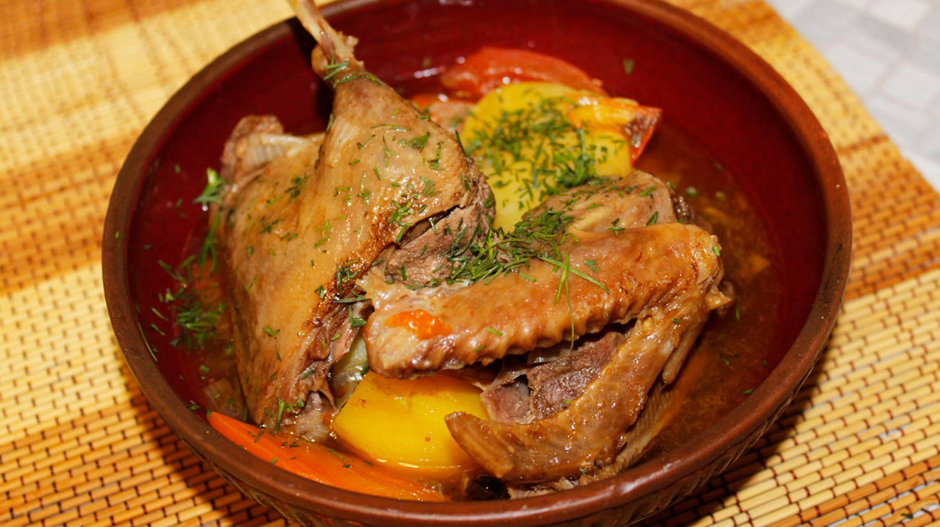 Шулюм из дикой утки (готовим дома в горшочке для запекания) смотреть онлайн